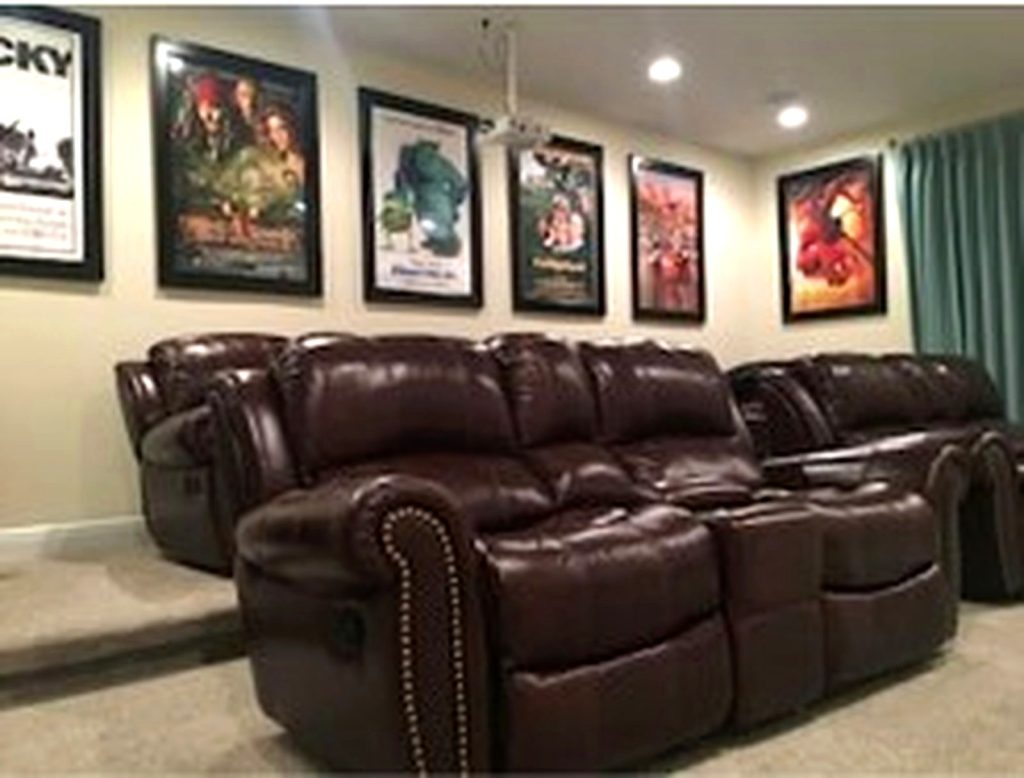 golfers-castle-reunion-resort-holeinonehouses-Theater-Room-02