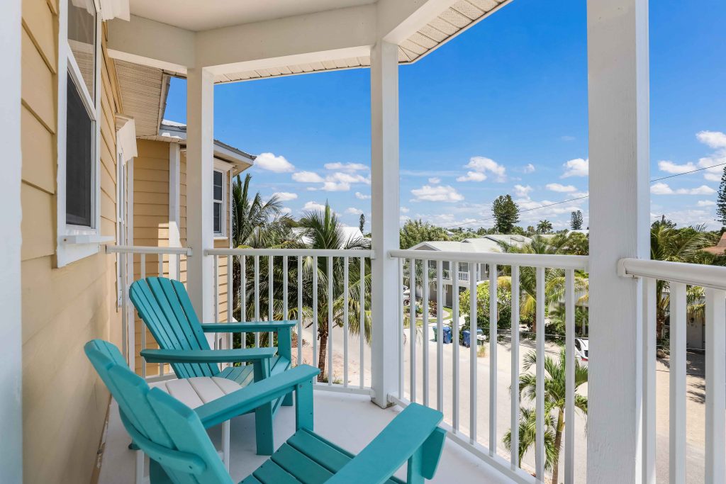 202 2nd Flr Front Deck View 01